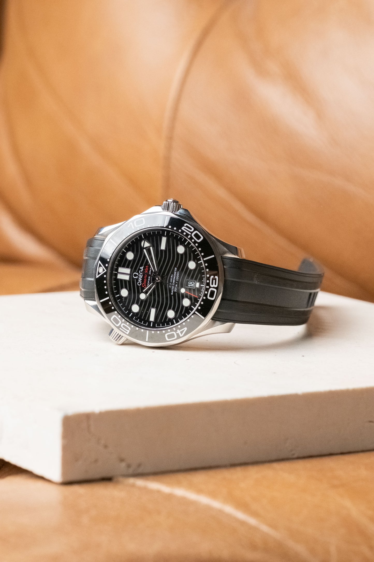 2020 Omega Seamaster Diver 300M 210.30.42.20.01.001 — photo 1