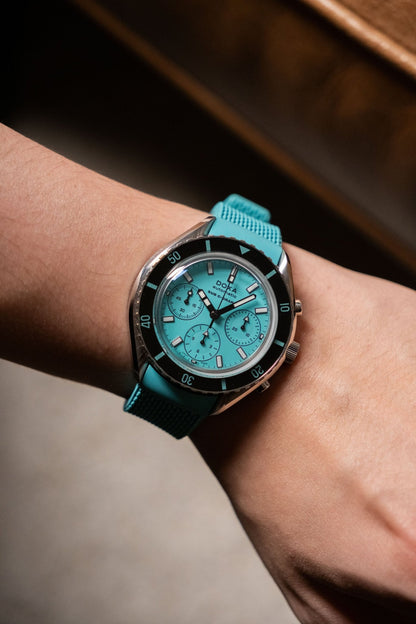 DOXA Sub 200 C-Graph Aquamarine/ Tiffany Blue Mint 45mm Full Set 798.010.241.25 dial detail close-up