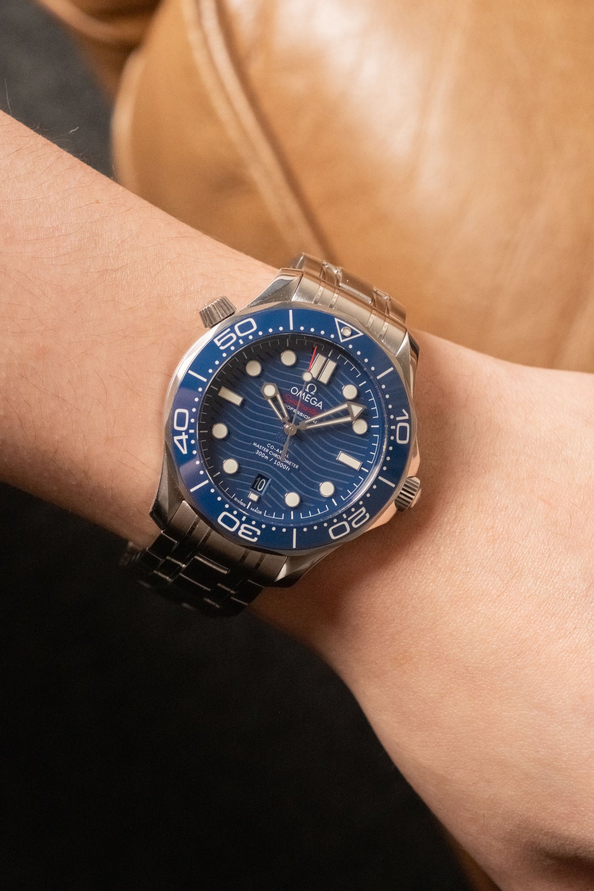 2024 Omega Seamaster Diver 300M 210.30.42.20.03.001 — photo 15