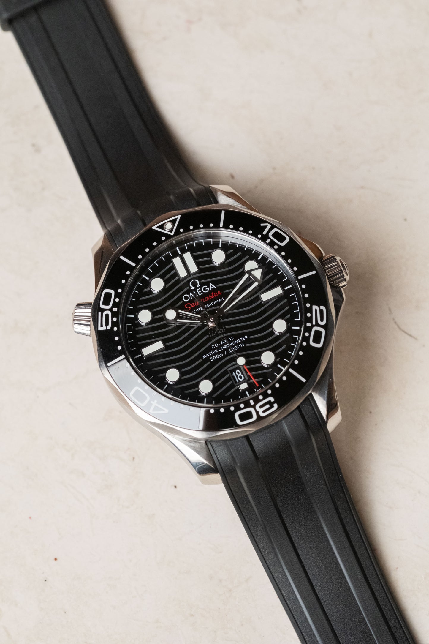 2020 Omega Seamaster Diver 300M 210.30.42.20.01.001 — photo 5
