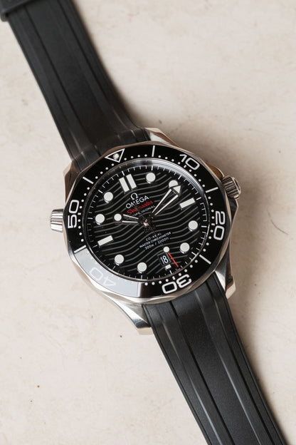 2020 Omega Seamaster Diver 300M 210.30.42.20.01.001 — photo 5