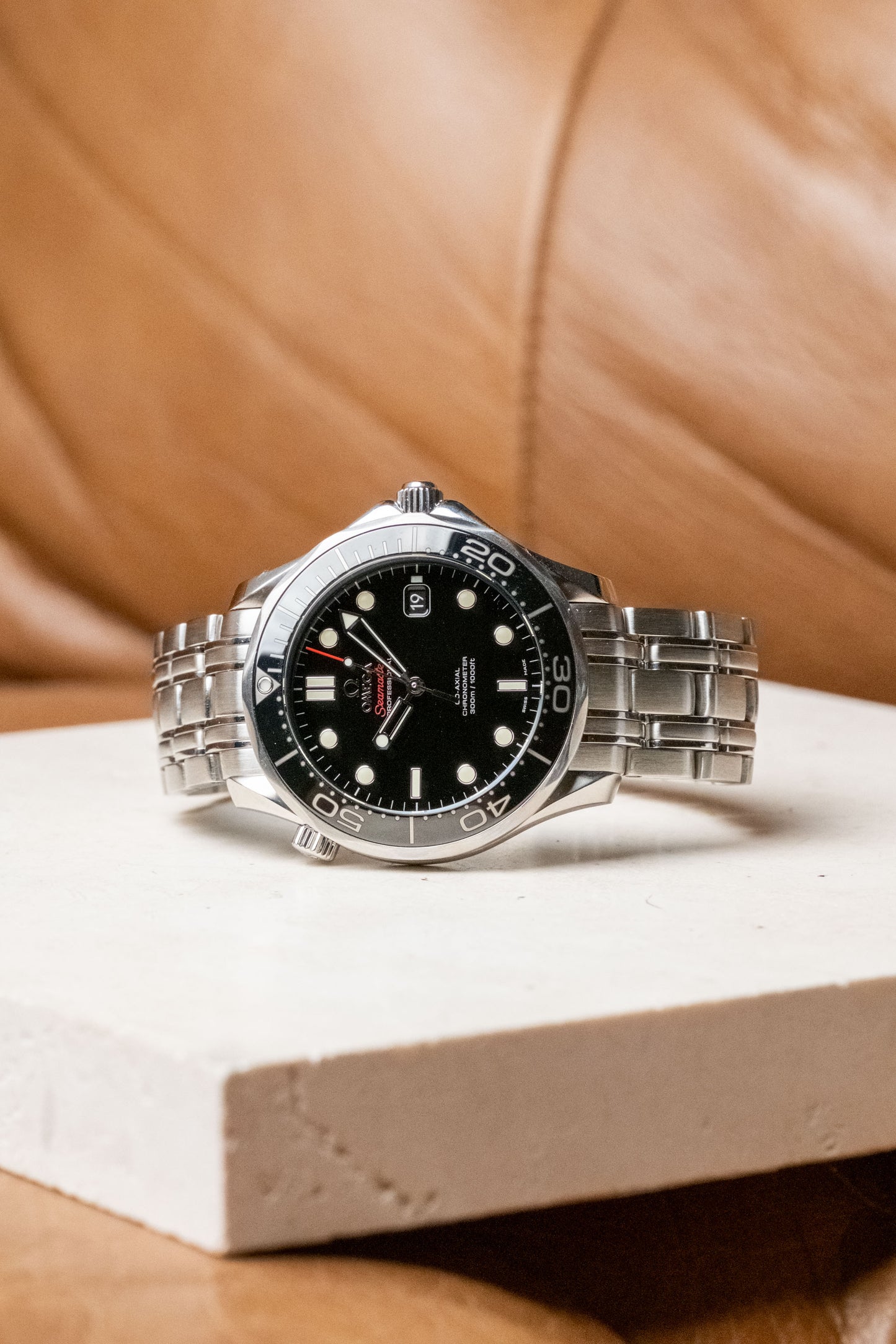 2021 Omega Seamaster Diver 300M 212.30.41.20.01.003 — photo 13