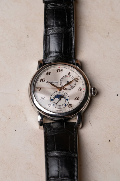 Montblanc Star Twin Moonphase Carpe Diem Edition 113848 - Wristory