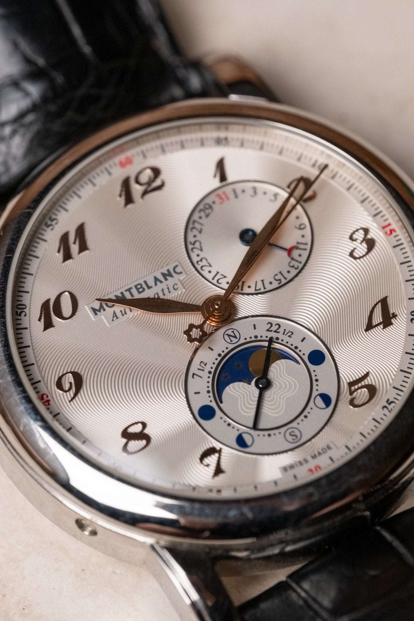 Montblanc Star Twin Moonphase Carpe Diem Edition 113848 - Wristory