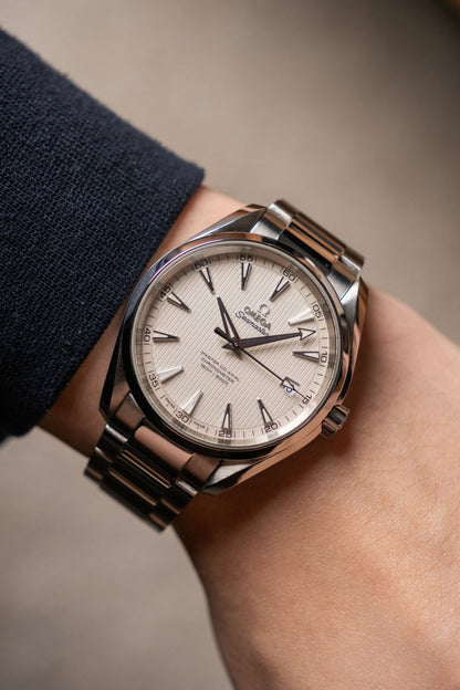 Omega Aqua Terra Silver Teak Ref. 231.10.42.21.02.003 - Wristory