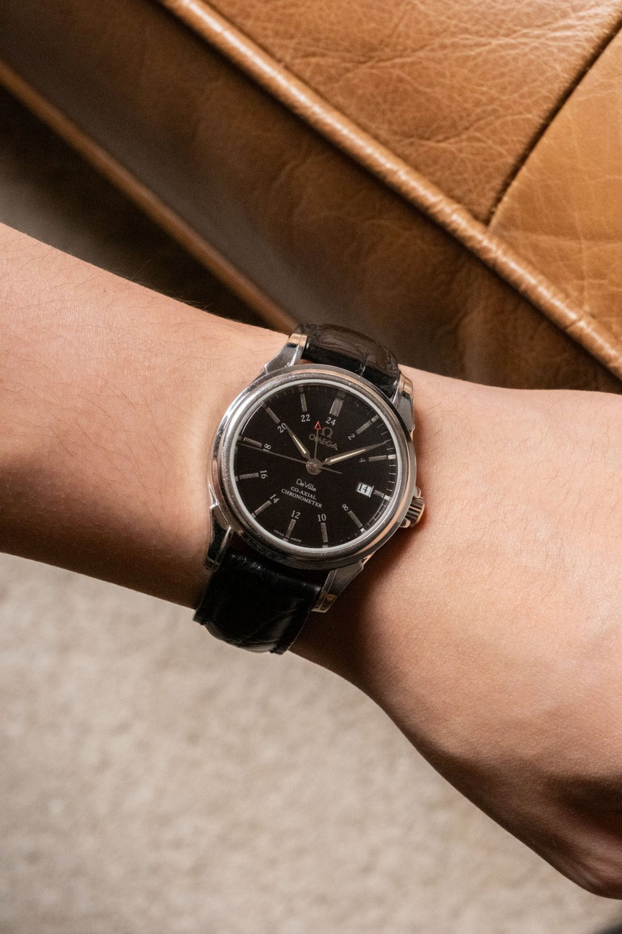 Omega Deville Co-Axial Chronometer GMT 4833.50.31 dial detail close-up