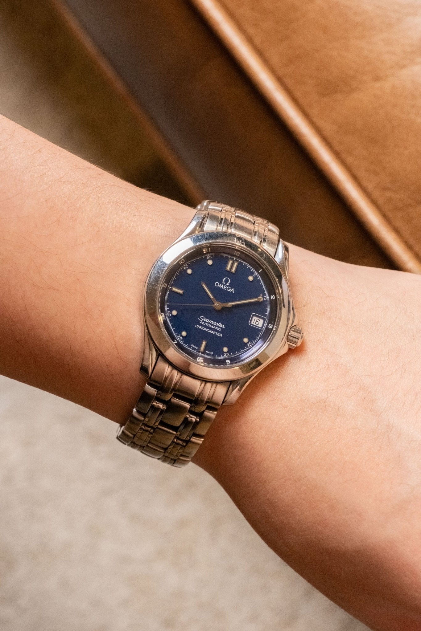 Omega Seamaster 120M Automatic Chronometer Details