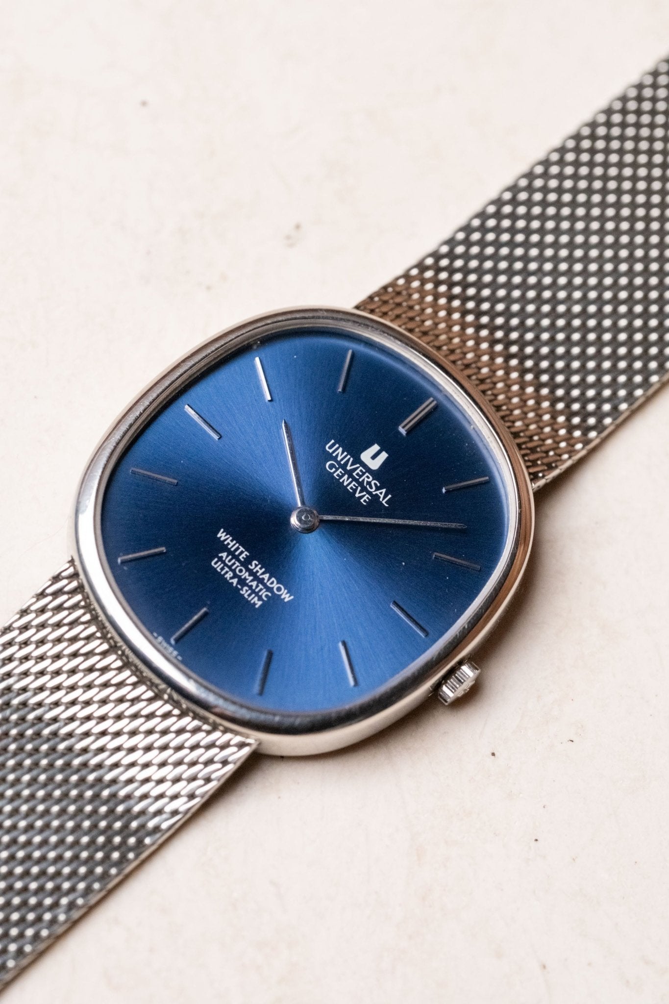 Universal Geneve White Shadow Blue Dial Automatic Micro Rotor Ref. 866104 - Wristory
